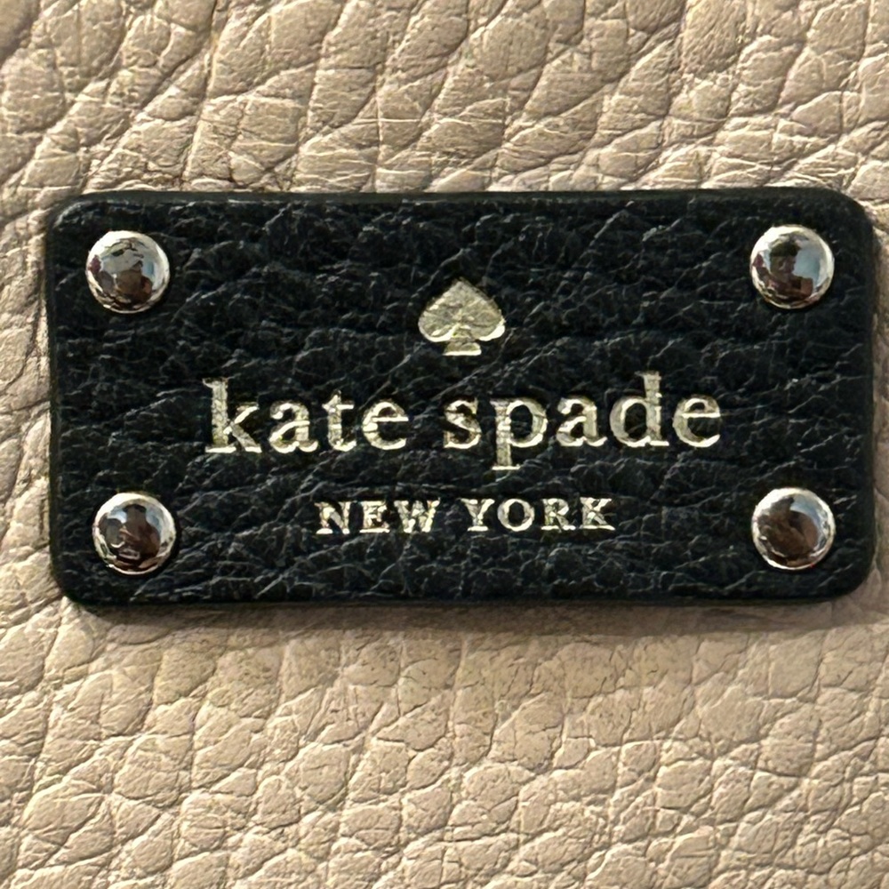 Kate Spade Black and Cream Pebbled Leather Shoulder Bag 11” x 10” NWOT - Picture 17 of 17